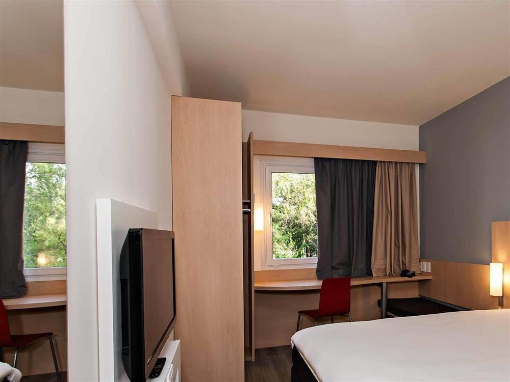 Ibis Pilar Hotel Room photo