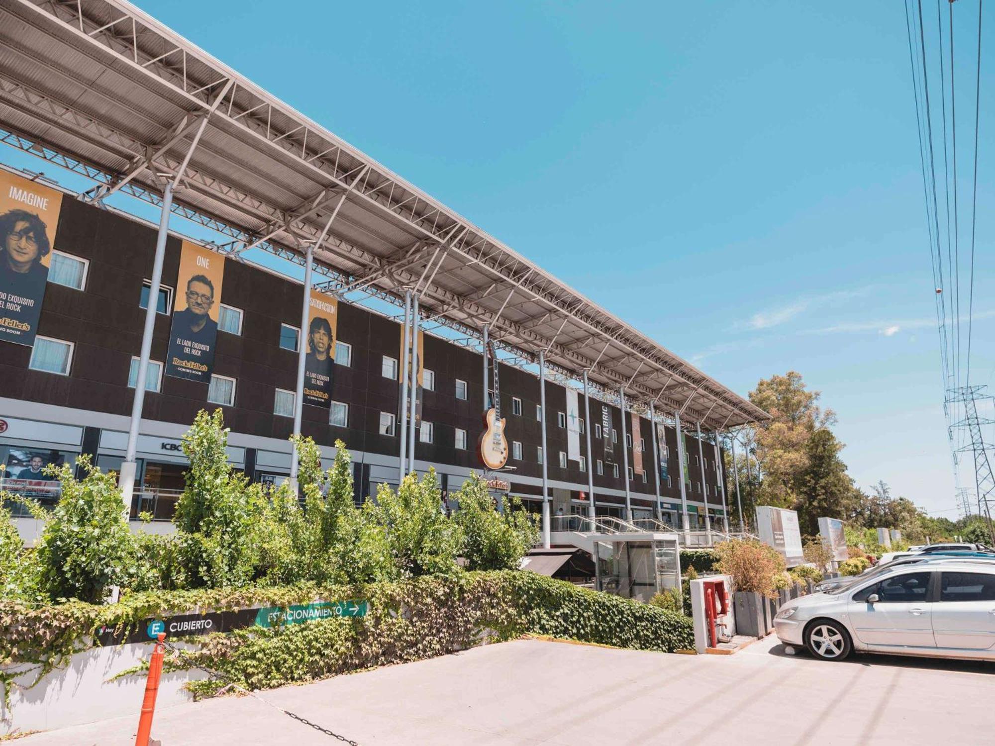 Ibis Pilar Hotel Exterior photo